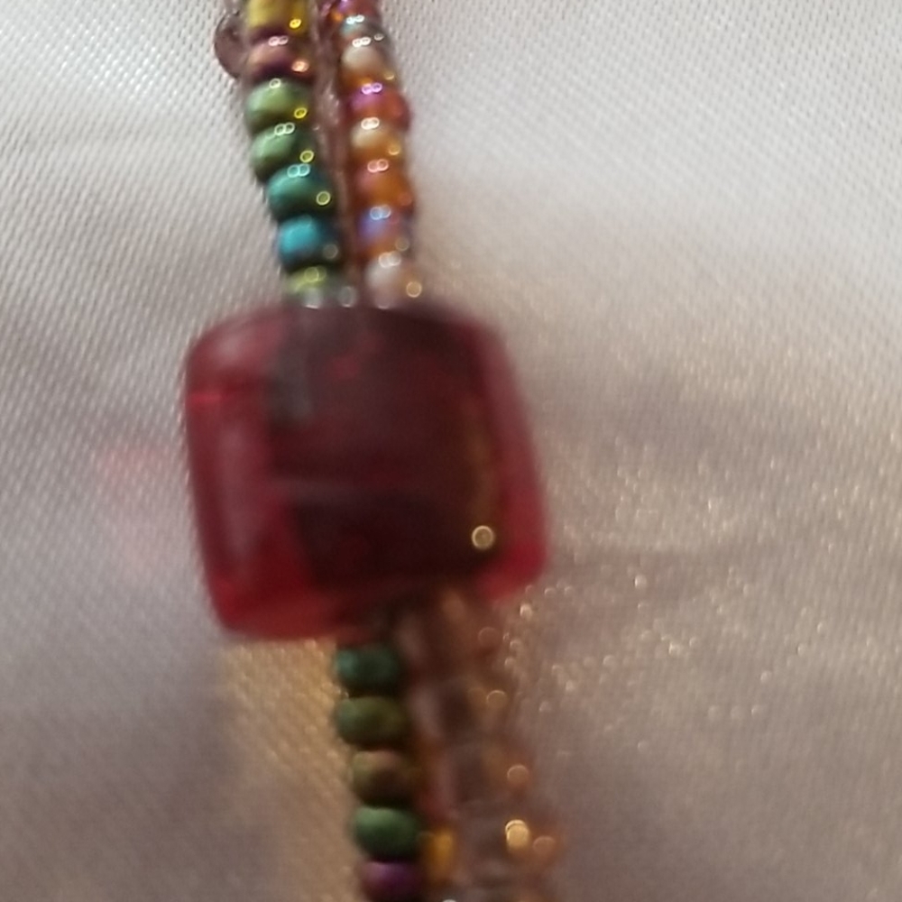 Neclace - Picture 3 of 4